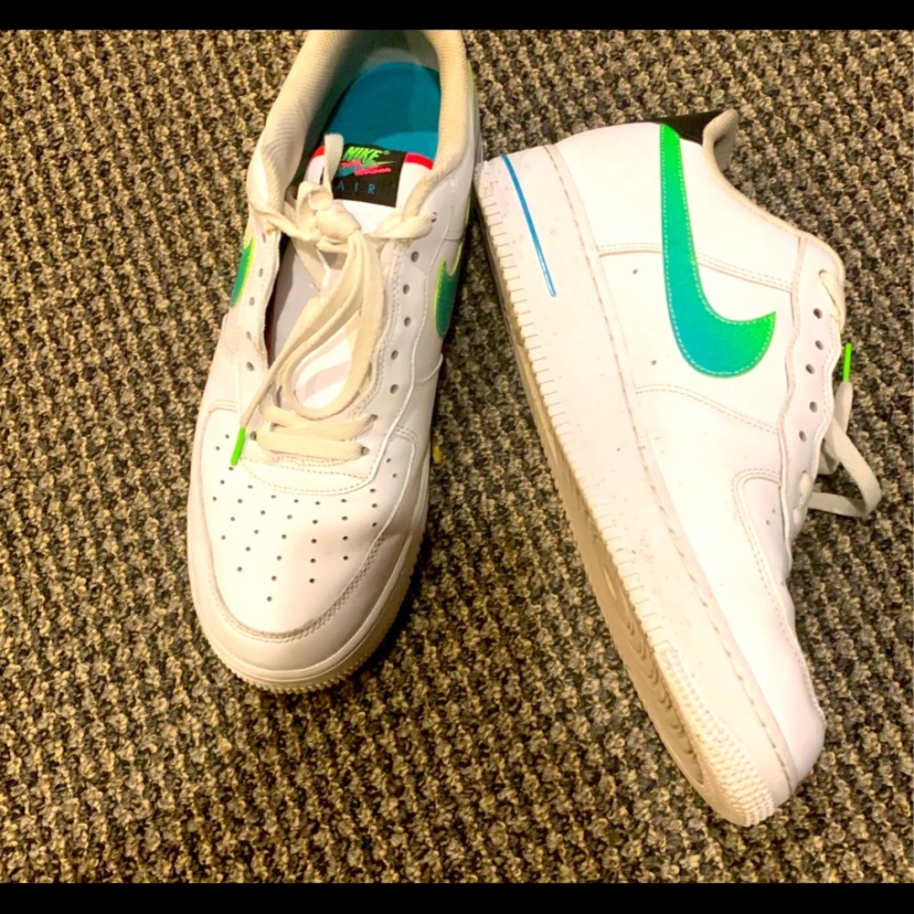 Nike Uptown’s